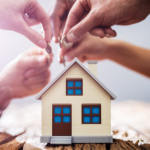 Alex Nabuco Dos Santos analisa como a inovação técnica no mercado imobiliário tem fortalecido a transparência, elevando a confiança do comprador e tornando decisões de investimento mais seguras.